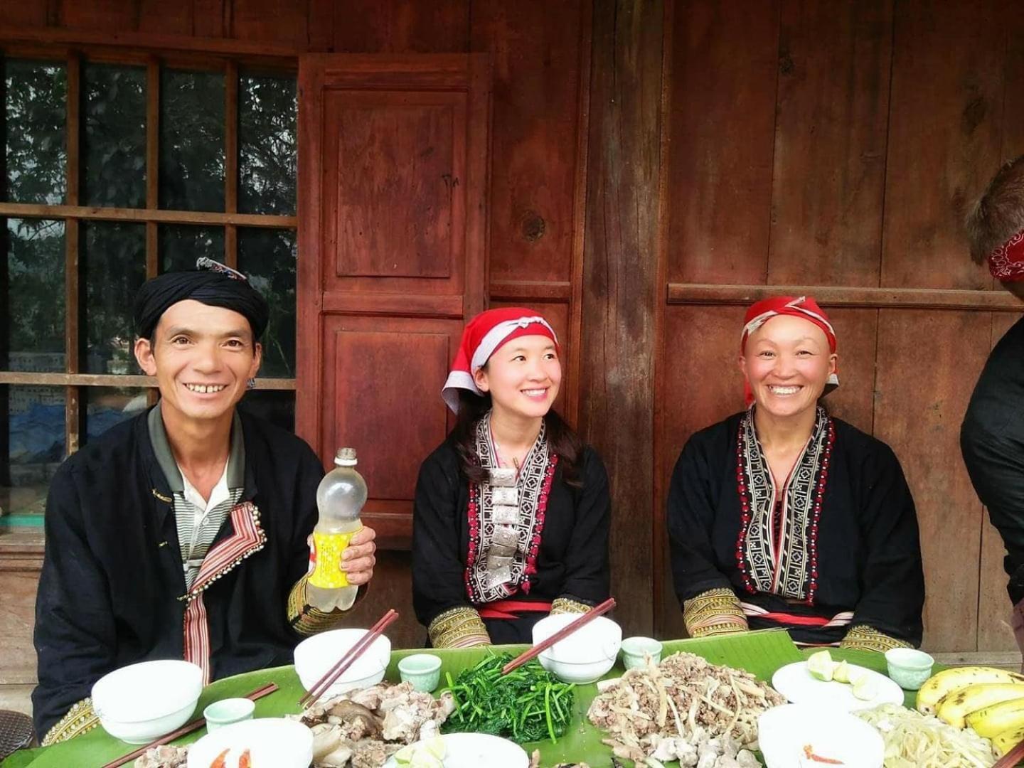 May Kim Ta Phin Homestay Sa Pa Buitenkant foto